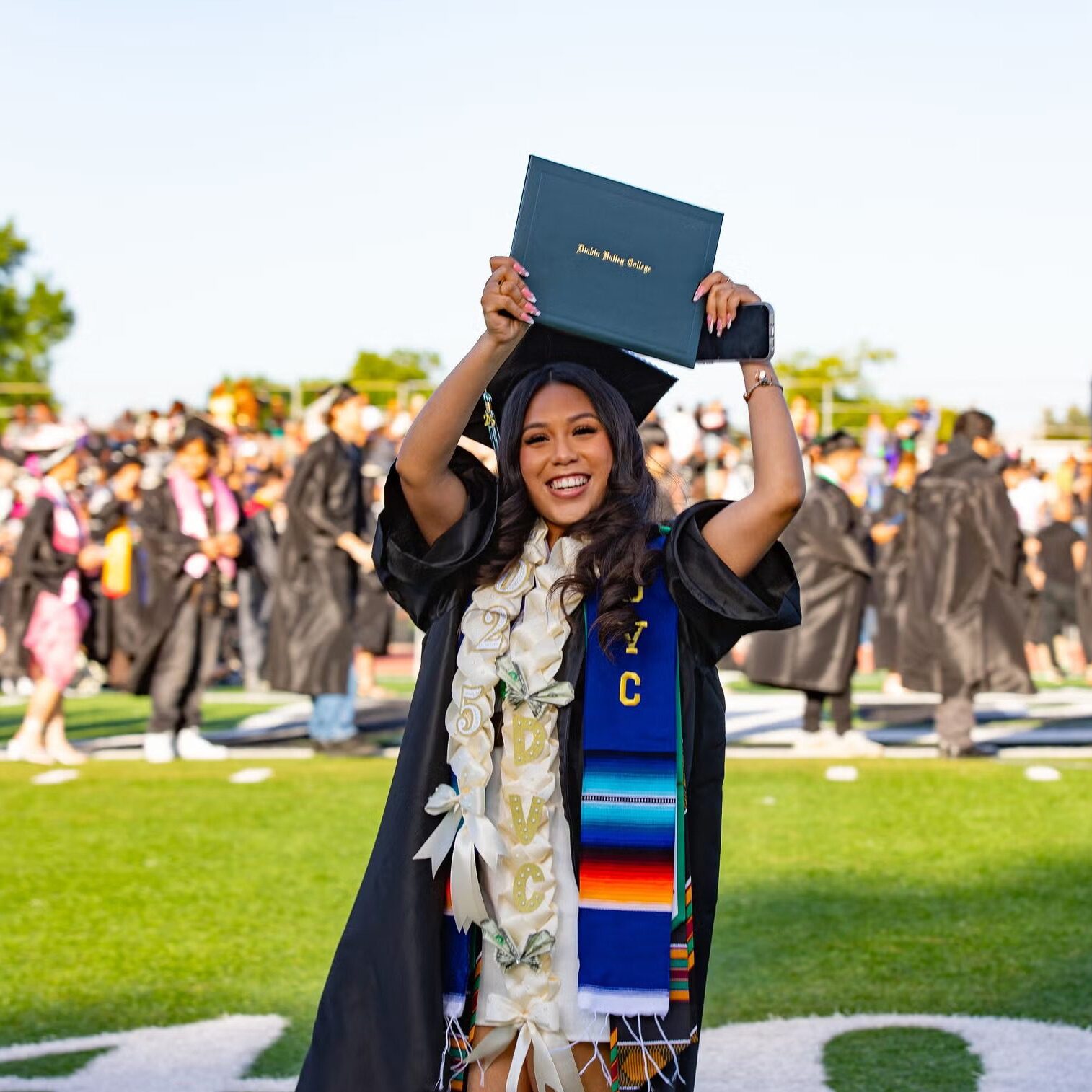 DVC Alumni Initiative Surges to 300 Members in Just Weeks