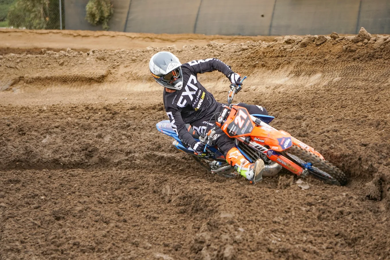 Pillar-Based Content Strategy Drives Page 1 Google Rankings